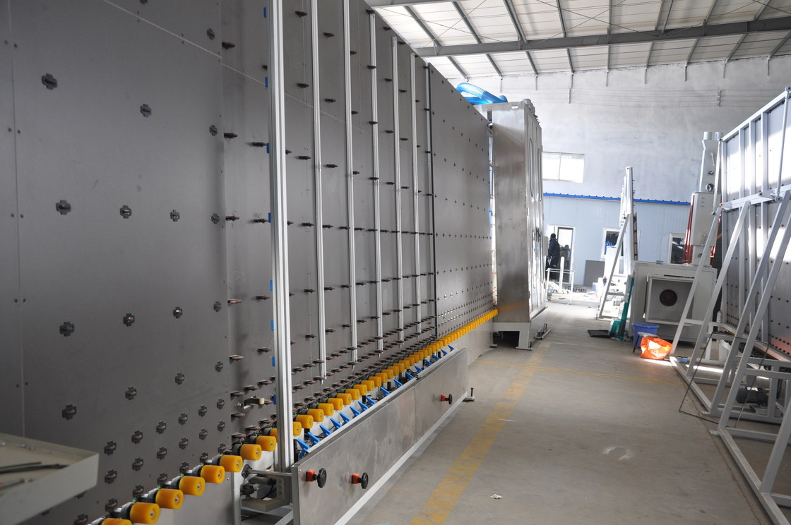 neue vertikale isolierende Glasfertigungsstraße 2020 für die isolierende Glasverarbeitung